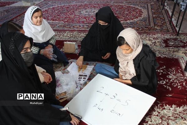 جلسه بازی و ریاضی در مسجد امام خمینی(ره) روستای طغان بخش جوادآباد