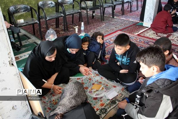 جلسه بازی و ریاضی در مسجد امام خمینی(ره) روستای طغان بخش جوادآباد