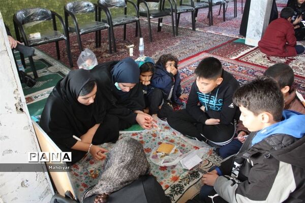 جلسه بازی و ریاضی در مسجد امام خمینی(ره) روستای طغان بخش جوادآباد