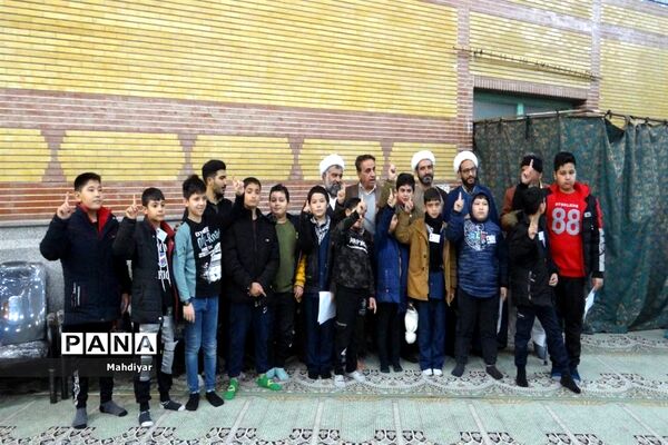 دیدار دانش‌‌آموزان روستای طغان با امام جمعه بخش جوادآباد