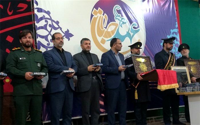 تجدید میثاق خانواده های فرهنگیان قم با امام عصر(عج) در همایش «عهد جانان»