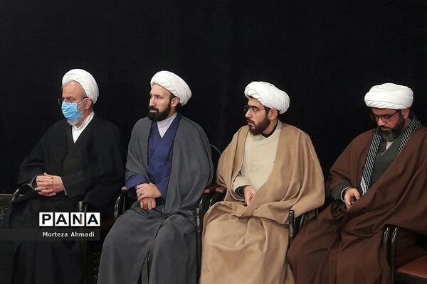 مراسم تشییع شهید گمنام در مسجد امام حسن مجتبی (ع) در دولت‌آباد