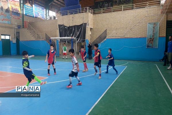 اجرای طرح شهید خرازی برای پدران و پسران در منطقه کهریزک