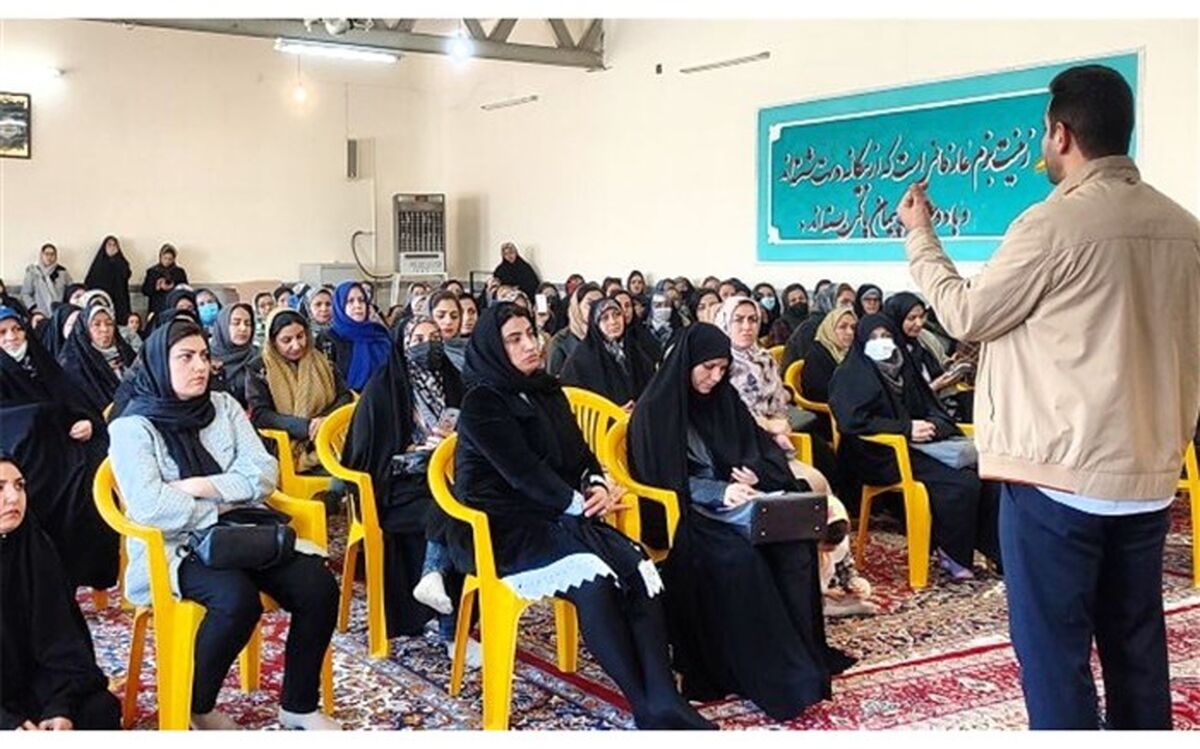 تا می‌توانید به نوجوان خود بگویید دوستت دارم