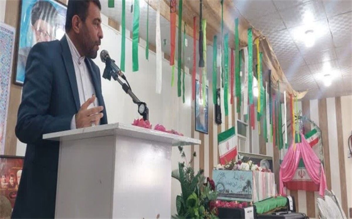 شهدا، کهکشان‌های حقیقت وروشنی هستند