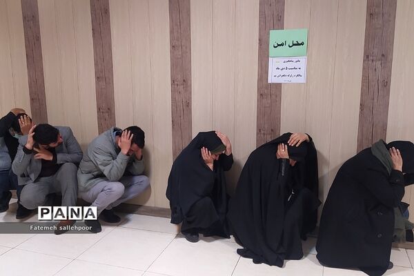 برگزاری مانور زلزله در اداره آموزش و پرورش شهرستان قرچک