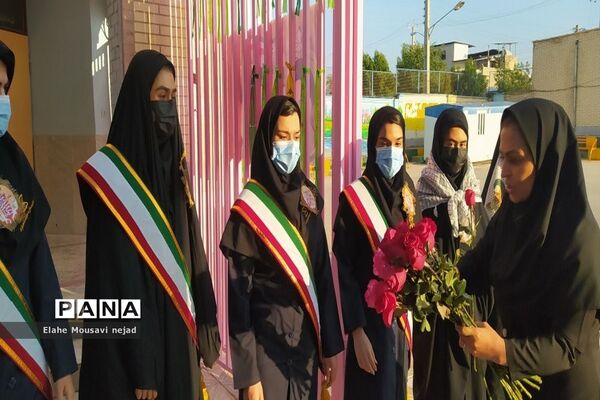 مراسم استقبال و وداع از پیکر مطهر شهید گمنام در دبیرستان شاهد ثارالله  برازجان