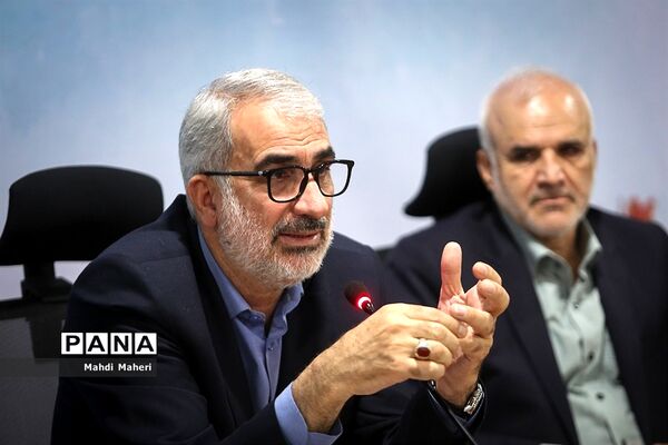 گردهمایی رو‌سای مدارس و مراکز غیردولتی و توسعه مشارکت‌های مردمی و اعضای شورای هماهنگی موسسان مدارس غیردولتی سراسر کشور