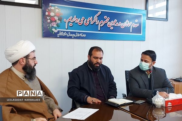 جلسه شورای آموزش و پرورش فشافویه