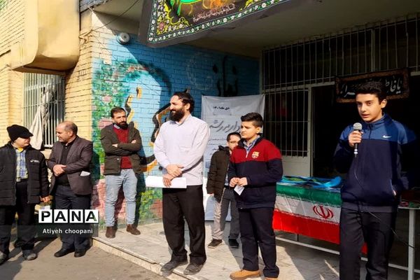 اجرای طرح شهردار مدرسه در دبیرستان هیات امنایی شهید عاشوری منطقه ۱۴