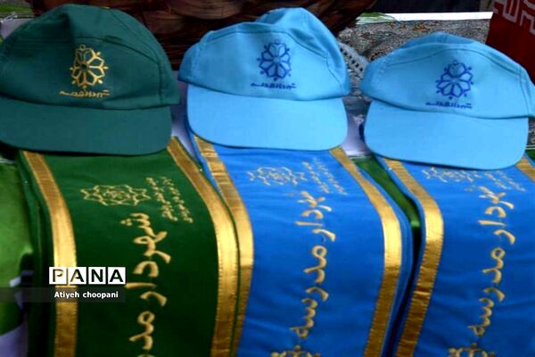 اجرای طرح شهردار مدرسه در دبیرستان هیات امنایی شهید عاشوری منطقه ۱۴