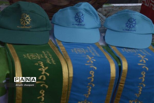 اجرای طرح شهردار مدرسه در دبیرستان هیات امنایی شهید عاشوری منطقه ۱۴