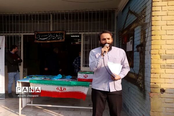 اجرای طرح شهردار مدرسه در دبیرستان هیات امنایی شهید عاشوری منطقه ۱۴