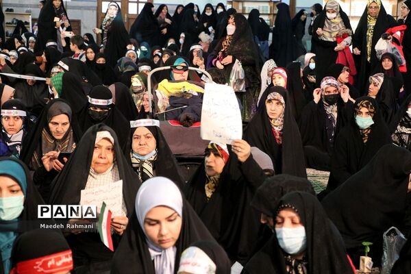 برگزاری همایش دختران سلیمانی با حضور خانواده شهدا مدیریت آموزش و پرورش ناحیه دو شهرری