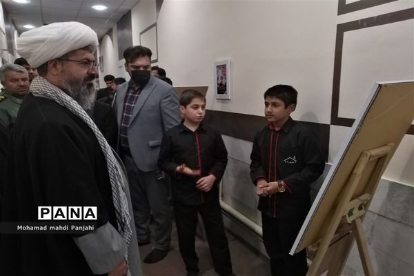 نمایشگاه «جان فدا» در کانون لقمان کاشمر