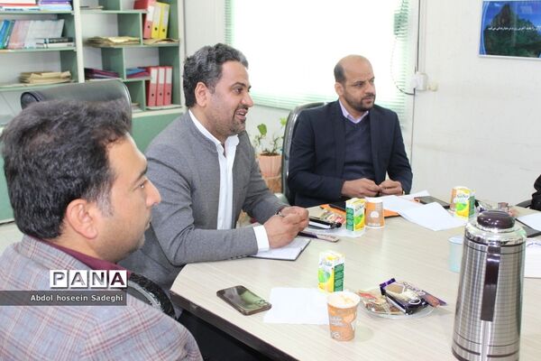 جلسه همفکری و هم‌اندیشی مدیران آموزشگاه‌های آزاد بوشهر