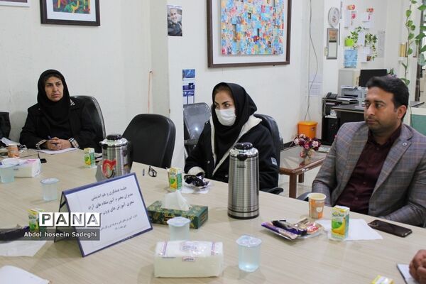 جلسه همفکری و هم‌اندیشی مدیران آموزشگاه‌های آزاد بوشهر
