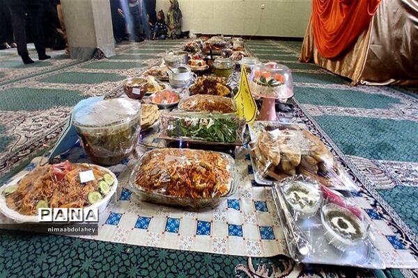 جشنواره غذا، دبستان دخترانه منطقه کهریزک