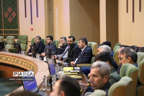 نشست تخصصی مدیران‌کل استان‌ها و مسئولان ادارات ارزیابی عملکرد آموزش و پرورش قطب ۴ کشوری