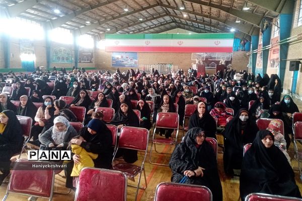 جشن‌بانوان ایرانی به مناسبت میلادحضرت‌زهرا(س)