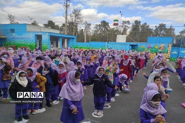 جشن میلاد حضرت زهرا(س) و تکریم مادران در دبستان مبعث ناحیه 3 شیراز