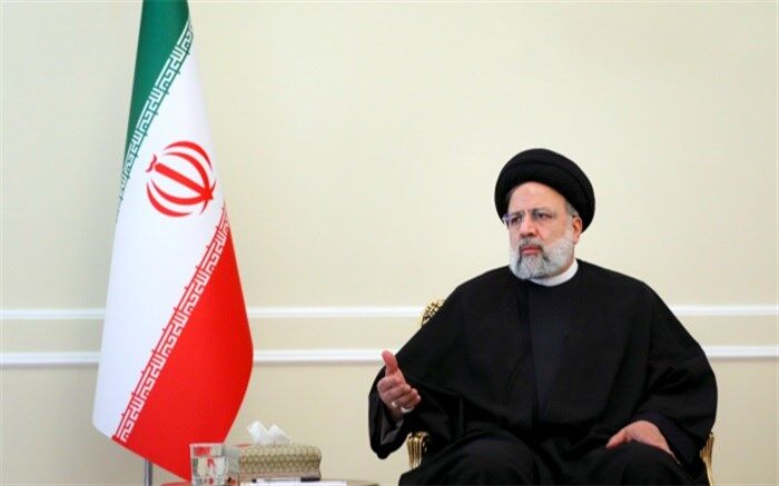 یکی از ضرورت‌های امروز عرصه اقتصاد اجرای نسخه اقتصاد مقاومتی است