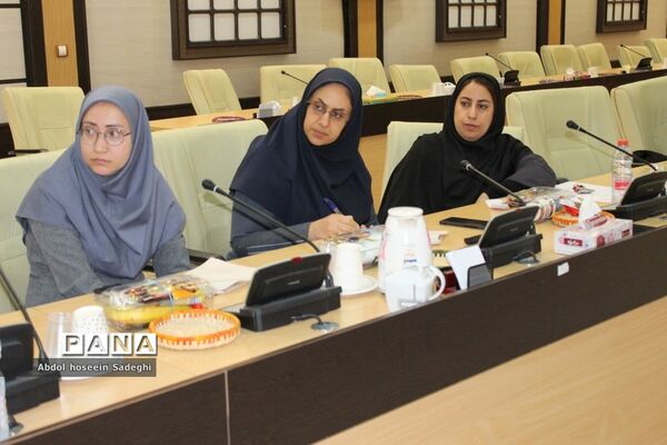 نشست خبری معاون هماهنگی امور اقتصادی استانداری بوشهر