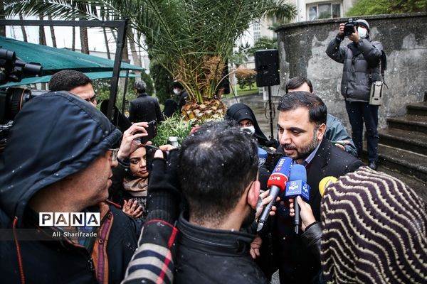 حاشیه جلسه هیات دولت