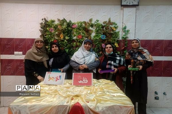 جشن دانش‌آموزی گرامیداشت روز مادر در آموزشگاه شاهد فاطمه زهرا(س) اسلامشهر