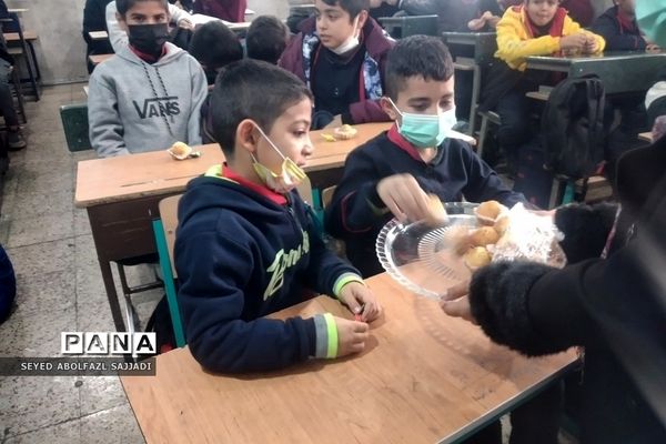 جنگ میلاد حضرت زهرا (س) در دبستان میثاق فشافویه