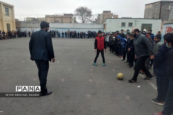 جنگ میلاد حضرت زهرا (س) در دبستان میثاق فشافویه