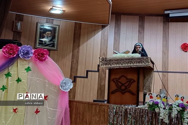 جشن میلاد حضرت زهرا(س) در کانون فرهنگی تربیتی حضرت زینب (س) ناحیه 3 شیراز