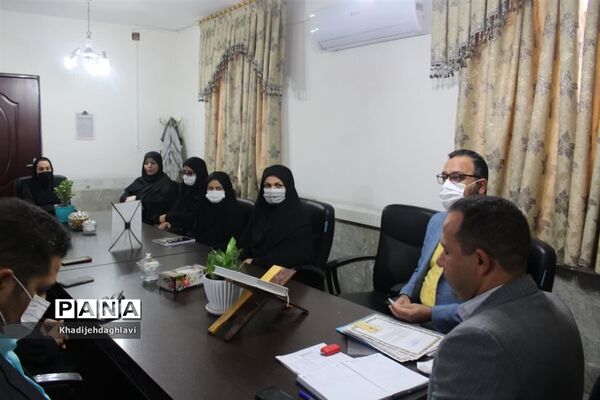 تقدیر از بانوان فرهنگی آموزش و پرورش شهرستان حمیدیه