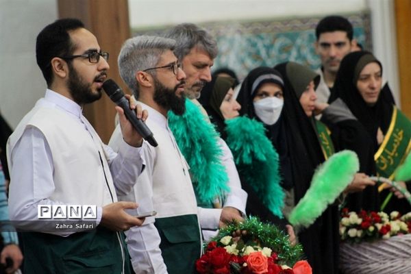 آیین جشن تکلیف دانش‌آموزان دختر منطقه چهاردانگه با عنوان «نیلوفرانه»