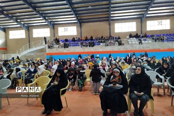 برگزاری جشن میلاد حضرت فاطمه(س) در صفادشت