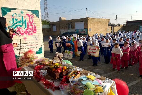 برگزاری جشن ولادت حضرت زهرا( س) و بزرگداشت مقام مادر و روز زن در مدارس اندیمشک