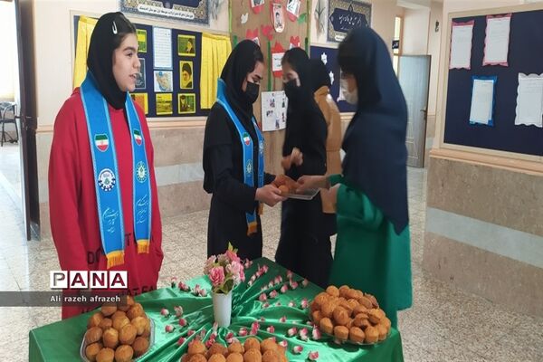 برگزاری جشن ولادت حضرت زهرا( س) و بزرگداشت مقام مادر و روز زن در مدارس اندیمشک