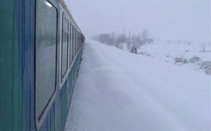 حذف تعدادی از قطارهای تهران-مشهد به دلیل سرمای هوا