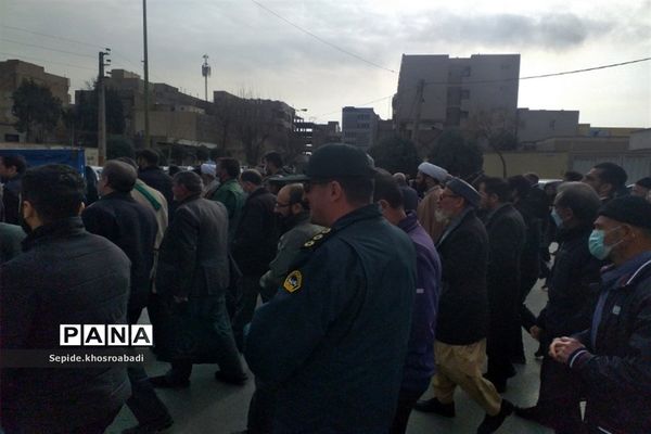 راهپیمایی در پی محکوم کردن اهانت نشریه فرانسوی به رهبری، در پاکدشت