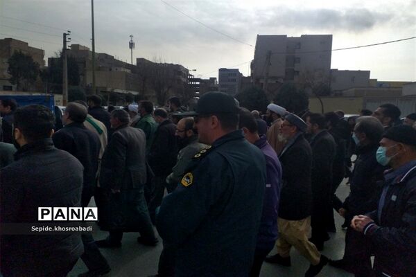 راهپیمایی در پی محکوم کردن اهانت نشریه فرانسوی به رهبری، در پاکدشت