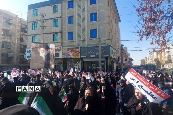 محکومیت اقدام موهن نشریه فرانسوی در نماز جمعه ملارد