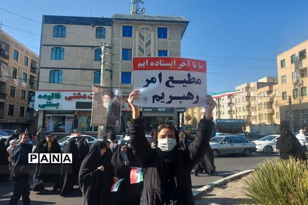 محکومیت اقدام موهن نشریه فرانسوی در نماز جمعه ملارد