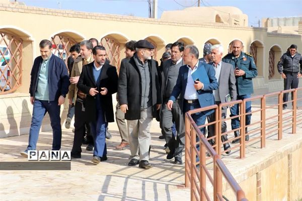 بازدید وزیر کشور از پروژه‌های ابرکوه