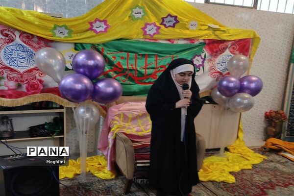 جشن میلاد حضرت زهرا (س) در دبستان شجره طیبه منطقه ۱۳