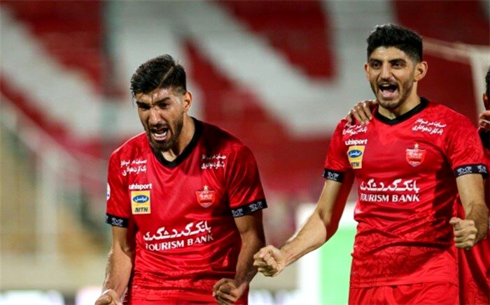 دلربایی به موقع مهاجم سابق سرخ‌ها؛ ترفند پرسپولیس برای بازگشت ستاره گلزن