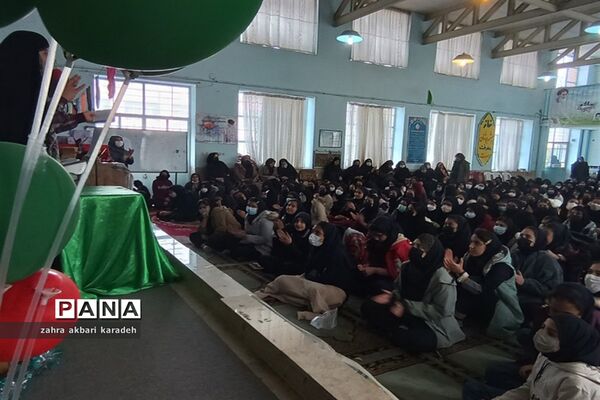 تجلیل از همسران و دختران شهدا و جانبازان همزمان با جشن میلاد حضرت زهرا(س) در شیراز