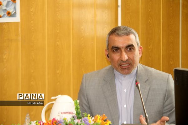 برگزاری گردهمایی کارشناسان تکنولوژی و گروه‌های آموزشی متوسطه قطب 3 استان خوزستان