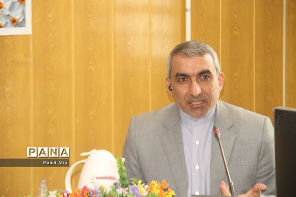 برگزاری گردهمایی کارشناسان تکنولوژی و گروه‌های آموزشی متوسطه قطب 3 استان خوزستان