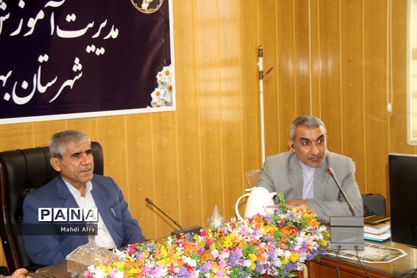 برگزاری گردهمایی کارشناسان تکنولوژی و گروه‌های آموزشی متوسطه قطب 3 استان خوزستان