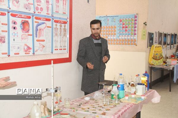 برگزاری گردهمایی کارشناسان تکنولوژی و گروه‌های آموزشی متوسطه قطب 3 استان خوزستان